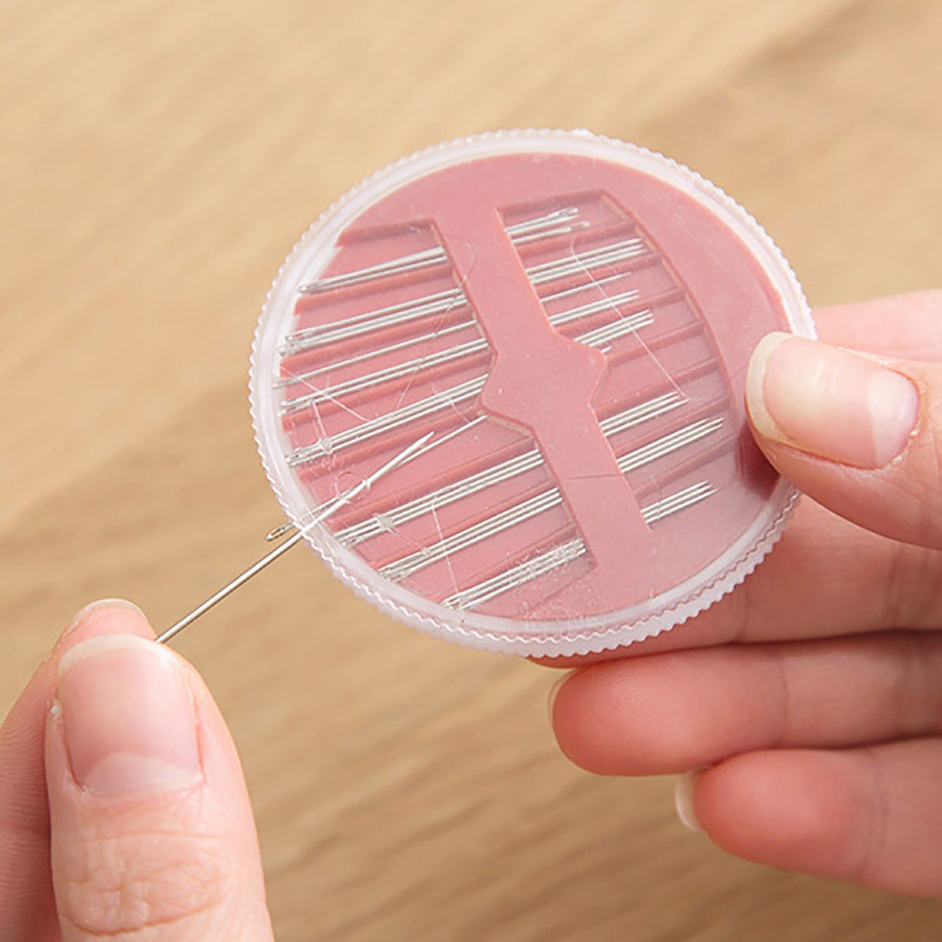 Set of 27 Sewing Kit Including - Sewing Tas 리뷰 및 가격