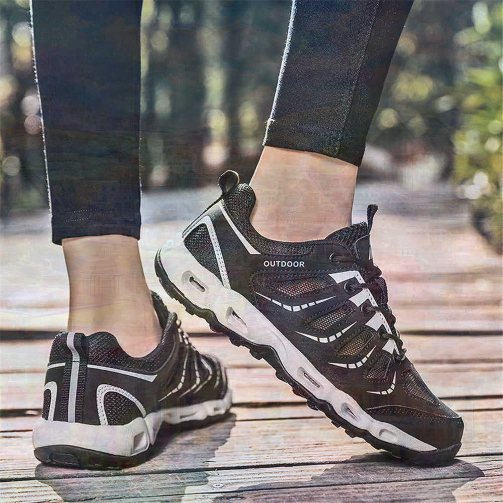 Sumer Round Tip Silver Sneaker - Fabric Weight Set 리뷰 및 가격