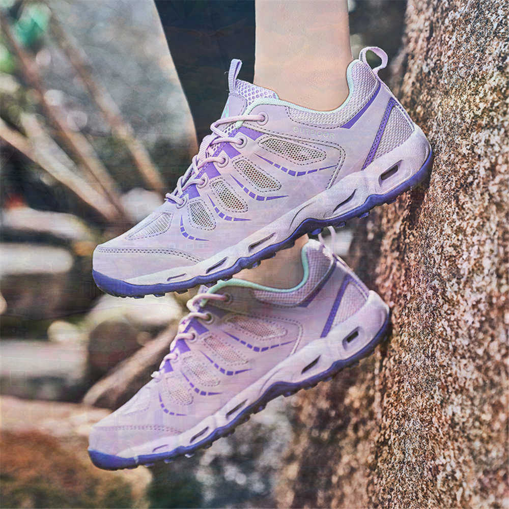 Sumer Round Tip Silver Sneaker - Fabric Weight Set 리뷰 및 가격